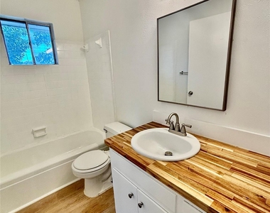 1708 Pennsylvania Ave - Photo Thumbnail 7