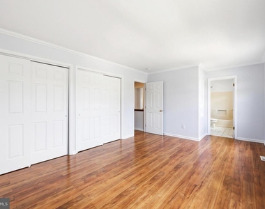 315 Catalano Lane - Photo Thumbnail 12