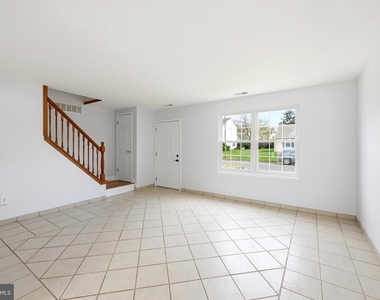 315 Catalano Lane - Photo Thumbnail 2