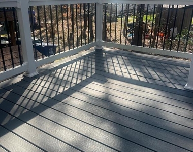 89 Dorchester Circle - Photo Thumbnail 32