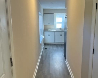 17207 Manning Drive - Photo Thumbnail 11