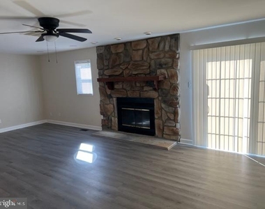 17207 Manning Drive - Photo Thumbnail 1