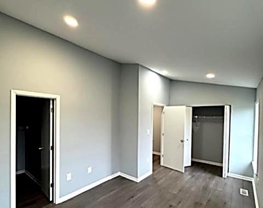 3332 Princess Stephanie Court - Photo Thumbnail 10