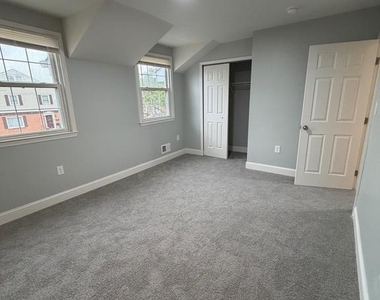 12928 Claxton Drive - Photo Thumbnail 9