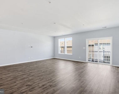 3815 Richmond Run - Photo Thumbnail 12