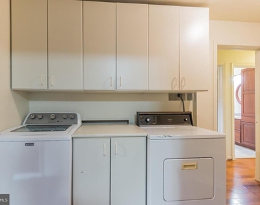 9702 Bellevue Drive - Photo Thumbnail 12