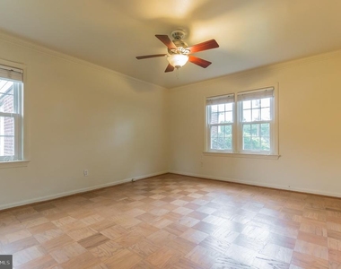 9702 Bellevue Drive - Photo Thumbnail 18