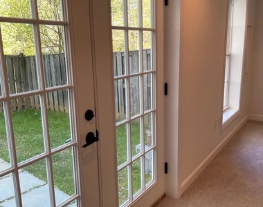 25 Capps Court - Photo Thumbnail 4
