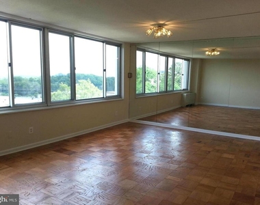 11801 Rockville Pike - Photo Thumbnail 2
