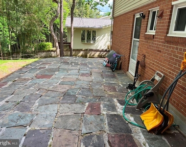 6305 Tone Drive - Photo Thumbnail 24