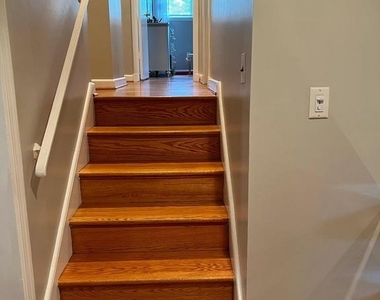 6305 Tone Drive - Photo Thumbnail 9