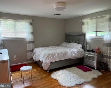6305 Tone Drive - Photo Thumbnail 13