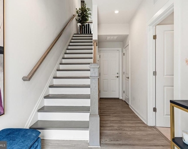 16233 Connors Way - Photo Thumbnail 1