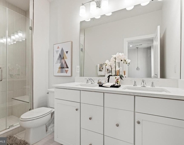 16233 Connors Way - Photo Thumbnail 10
