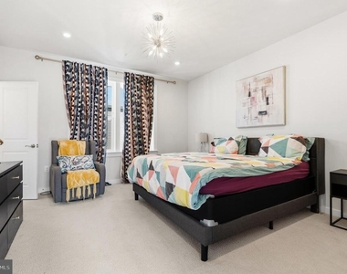 16233 Connors Way - Photo Thumbnail 15