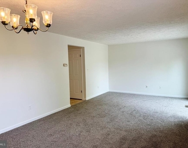 1520 Murray Place - Photo Thumbnail 7