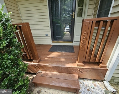1520 Murray Place - Photo Thumbnail 1