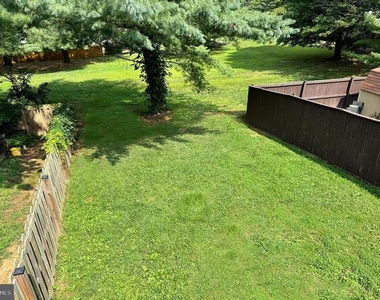 1520 Murray Place - Photo Thumbnail 16
