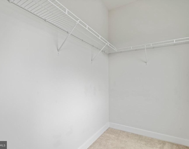 5908 Etterbeek Street - Photo Thumbnail 24