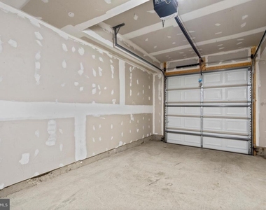 5908 Etterbeek Street - Photo Thumbnail 26