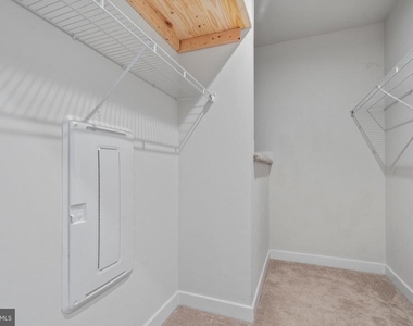 5908 Etterbeek Street - Photo Thumbnail 18