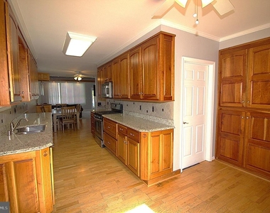 2919 Ritchie Avenue - Photo Thumbnail 9