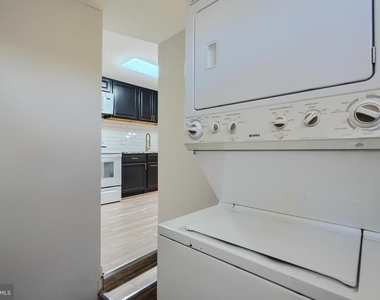 3014 Hamilton Avenue - Photo Thumbnail 14