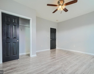 3014 Hamilton Avenue - Photo Thumbnail 20