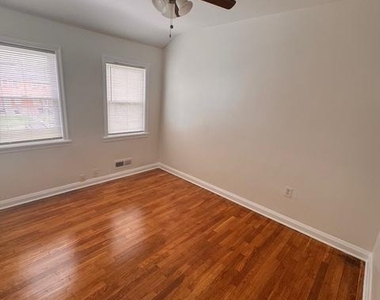 1090 Cameron Road - Photo Thumbnail 13