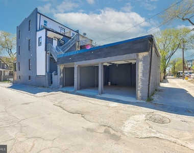 2330 Bryant Avenue - Photo Thumbnail 25