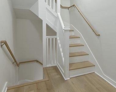 2330 Bryant Avenue - Photo Thumbnail 19