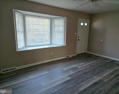 63 Forest Creek Drive - Photo Thumbnail 3