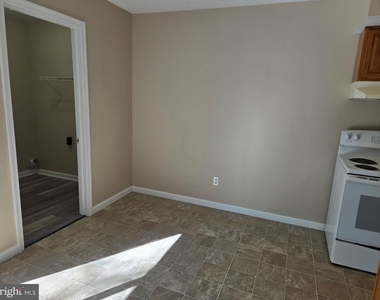 63 Forest Creek Drive - Photo Thumbnail 12