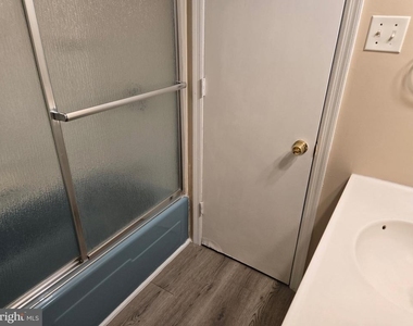 63 Forest Creek Drive - Photo Thumbnail 25