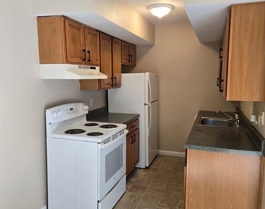 63 Forest Creek Drive - Photo Thumbnail 9