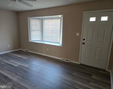 63 Forest Creek Drive - Photo Thumbnail 2