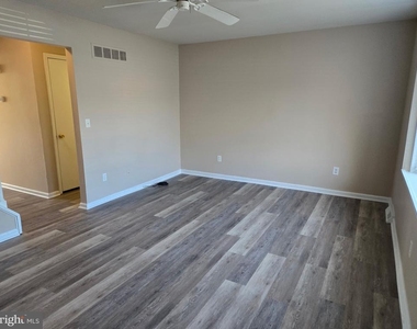 63 Forest Creek Drive - Photo Thumbnail 5
