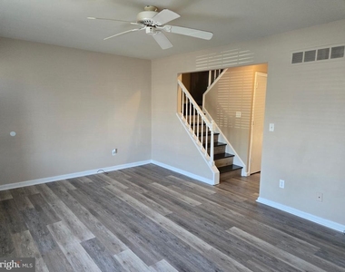 63 Forest Creek Drive - Photo Thumbnail 14