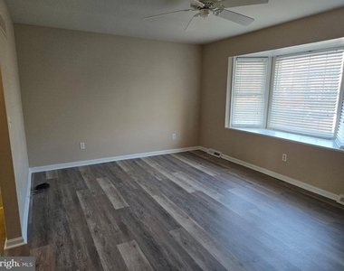 63 Forest Creek Drive - Photo Thumbnail 4