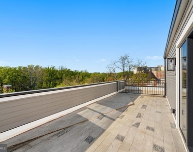 2504 41st Street Nw - Photo Thumbnail 28