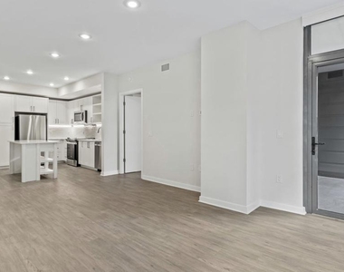 4000 Wisconsin Avenue Nw - Photo Thumbnail 20