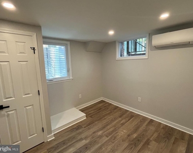 327 Whittier Street Nw - Photo Thumbnail 15