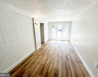 327 Whittier Street Nw - Photo Thumbnail 13