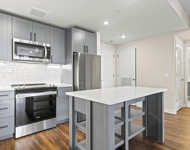 4000 Wisconsin Avenue Nw - Photo Thumbnail 47