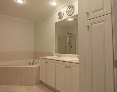 722 Capitol Square Place Sw - Photo Thumbnail 16