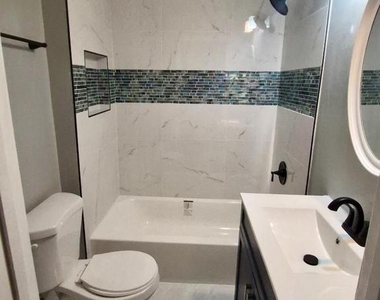 1141 Owen Place Ne - Photo Thumbnail 6