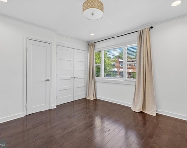 2218 16th Street Ne - Photo Thumbnail 8
