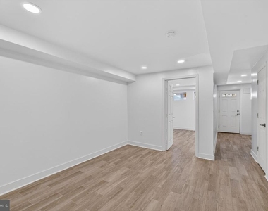 2218 16th Street Ne - Photo Thumbnail 13