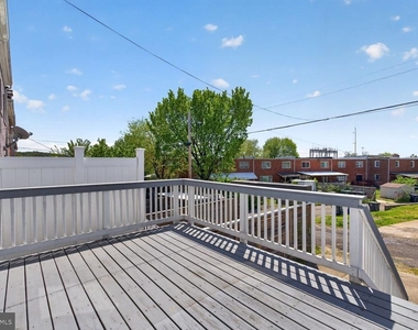 2218 16th Street Ne - Photo Thumbnail 17