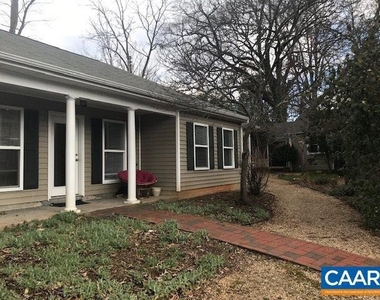 109 Chelsea Dr - Photo Thumbnail 2